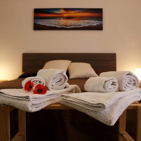 Casa Trio Apartments كاستيلاّماري ديل غو المظهر الخارجي الصورة